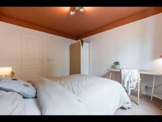  Colocation � louer 9 pi�ces 300 m�