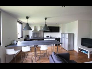  Colocation � louer 6 pi�ces 120 m�