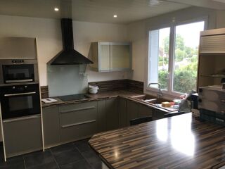  Colocation � louer 8 pi�ces 240 m�