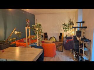  Colocation � louer 9 pi�ces 200 m�