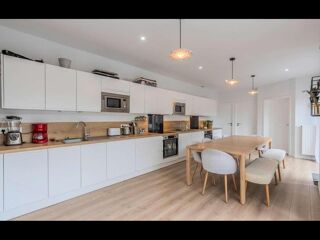  Colocation � louer 10 pi�ces 300 m�