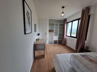  Colocation � louer 5 pi�ces 108 m�