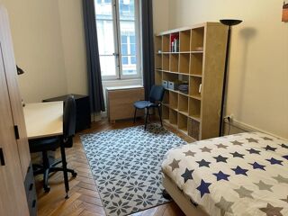  Colocation � louer 7 pi�ces 250 m�