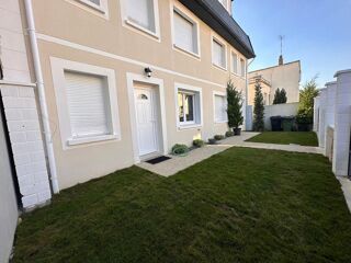  Colocation � louer 10 pi�ces 300 m�