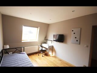  Colocation � louer 6 pi�ces 140 m�