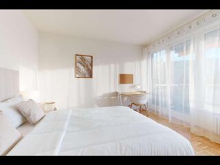  Colocation � louer 8 pi�ces 160 m�