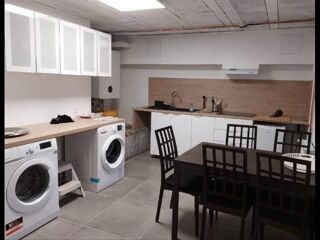  Colocation � louer 10 pi�ces 240 m�