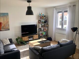  Colocation � louer 10 pi�ces 160 m�