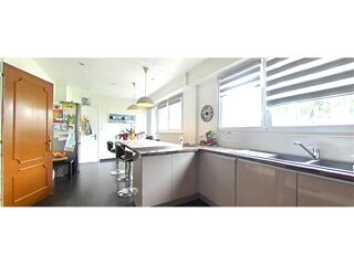  Colocation � louer 8 pi�ces 350 m�