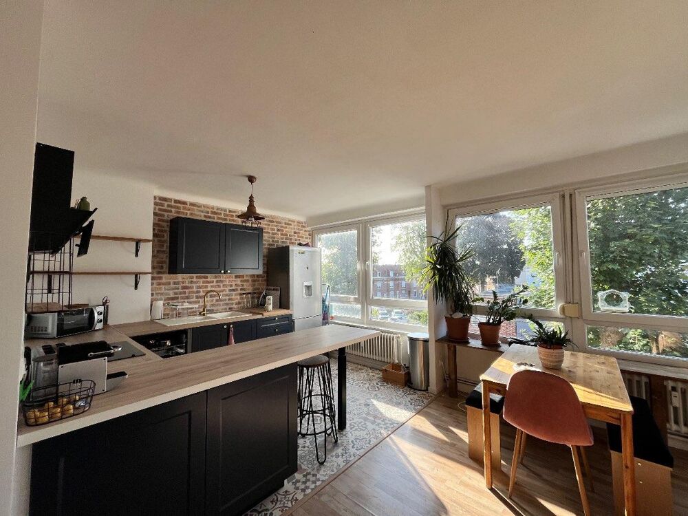 location Colocation - 5 pi�ce(s) - 77 m� Loos (59120)