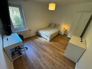  Colocation � louer 10 pi�ces 250 m�