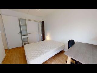  Colocation � louer 5 pi�ces 84 m�