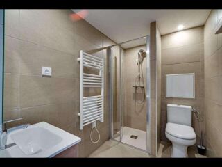  Colocation � louer 10 pi�ces 370 m�