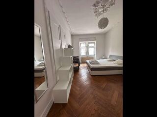  Colocation � louer 7 pi�ces 165 m�