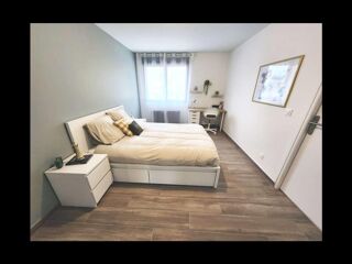  Colocation � louer 8 pi�ces 165 m�