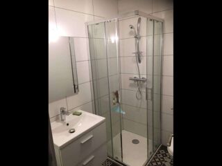  Colocation � louer 7 pi�ces 120 m�