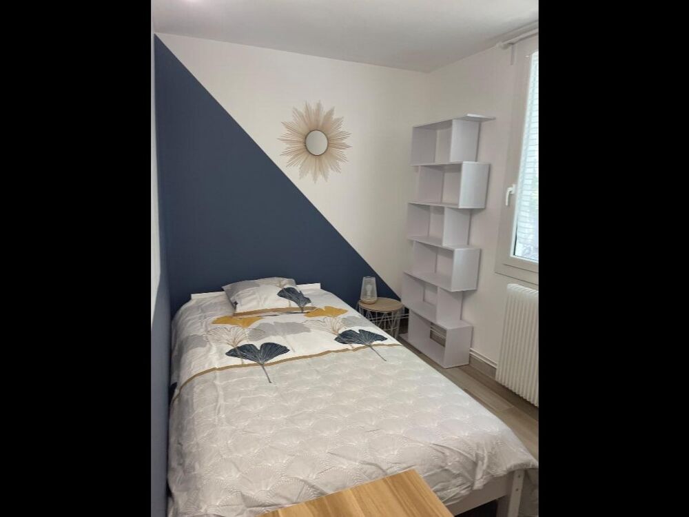 location Colocation - 6 pice(s) - 94 m Torcy (77200)