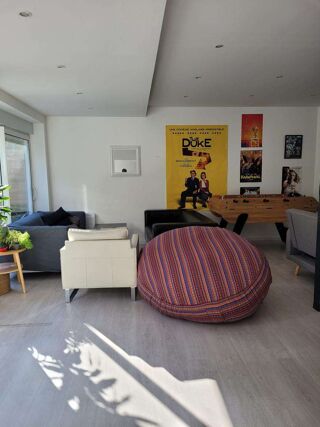  Colocation � louer 10 pi�ces 300 m�