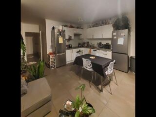  Colocation � louer 8 pi�ces 120 m�