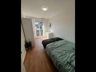  Colocation � louer 8 pi�ces 100 m�