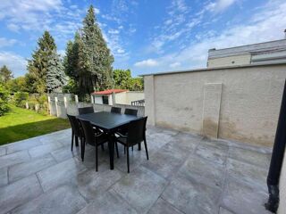  Colocation � louer 8 pi�ces 141 m�