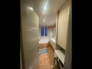  Colocation � louer 6 pi�ces 120 m�