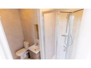  Colocation � louer 10 pi�ces 350 m�