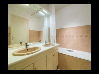  Colocation � louer 8 pi�ces 100 m�