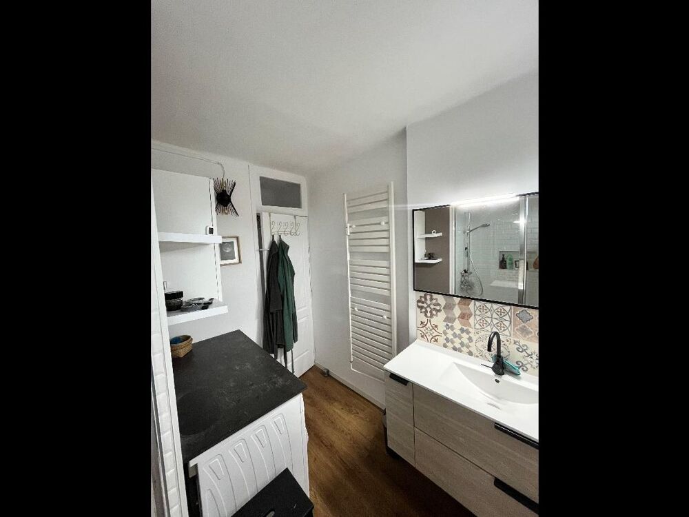 location Colocation - 5 pi�ce(s) - 77 m� Loos (59120)