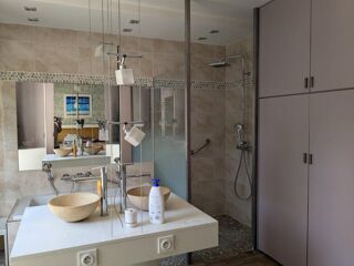  Colocation � louer 6 pi�ces 110 m�