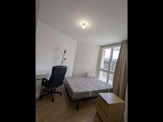  Colocation � louer 6 pi�ces 105 m�