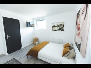  Colocation � louer 10 pi�ces 200 m�