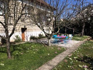  Colocation � louer 8 pi�ces 250 m�