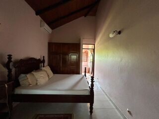  Colocation � louer 6 pi�ces 200 m�