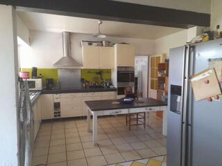  Colocation � louer 8 pi�ces 250 m�