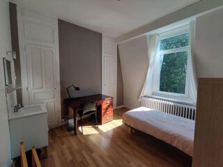  Colocation � louer 8 pi�ces 300 m�