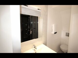  Colocation � louer 8 pi�ces 200 m�