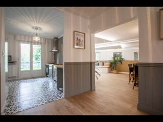  Colocation � louer 10 pi�ces 250 m�