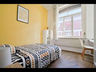  Colocation � louer 6 pi�ces 100 m�