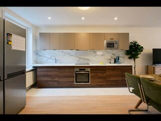  Colocation � louer 7 pi�ces 140 m�