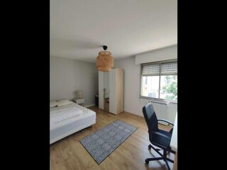  Colocation � louer 5 pi�ces 102 m�