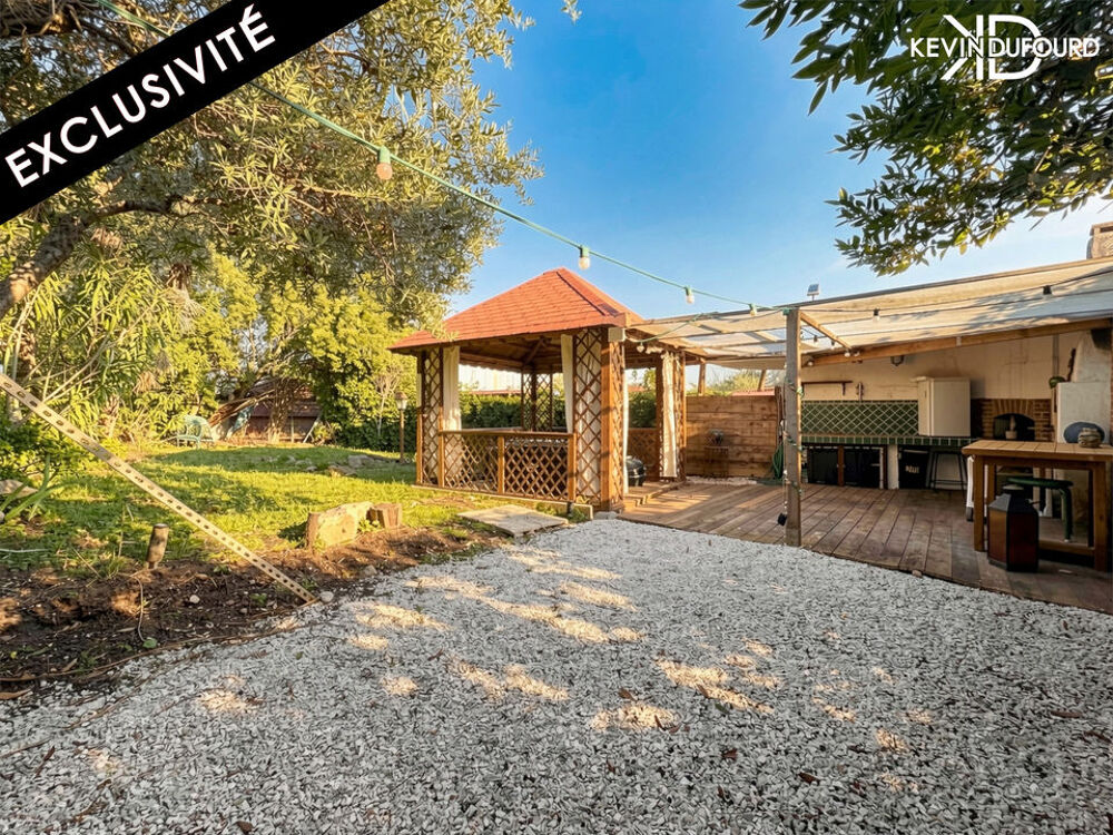 Maison de village de 90 m² avec jardin et caves à LABEGUDE