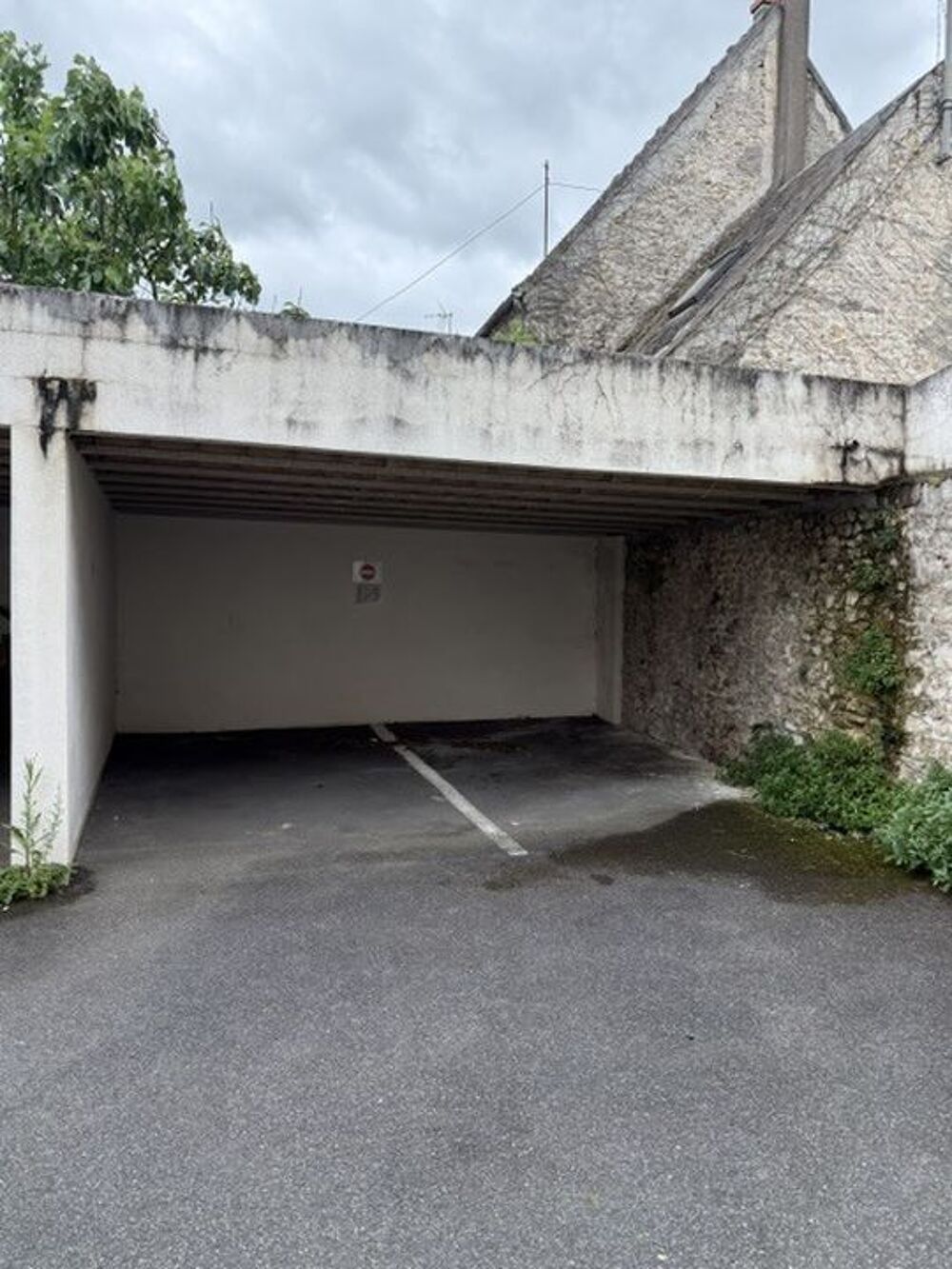 Location Parking/Garage A louer - 2 places de parking couvertes Etampes