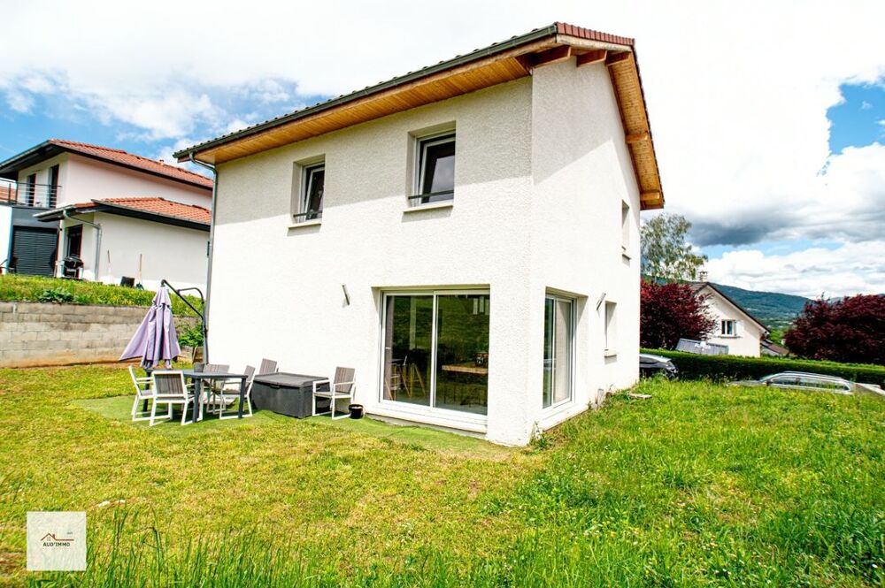 En exclusivité Reignier : Maison contemporaine récente