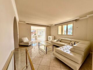  Maison � vendre 10 pi�ces 249 m�