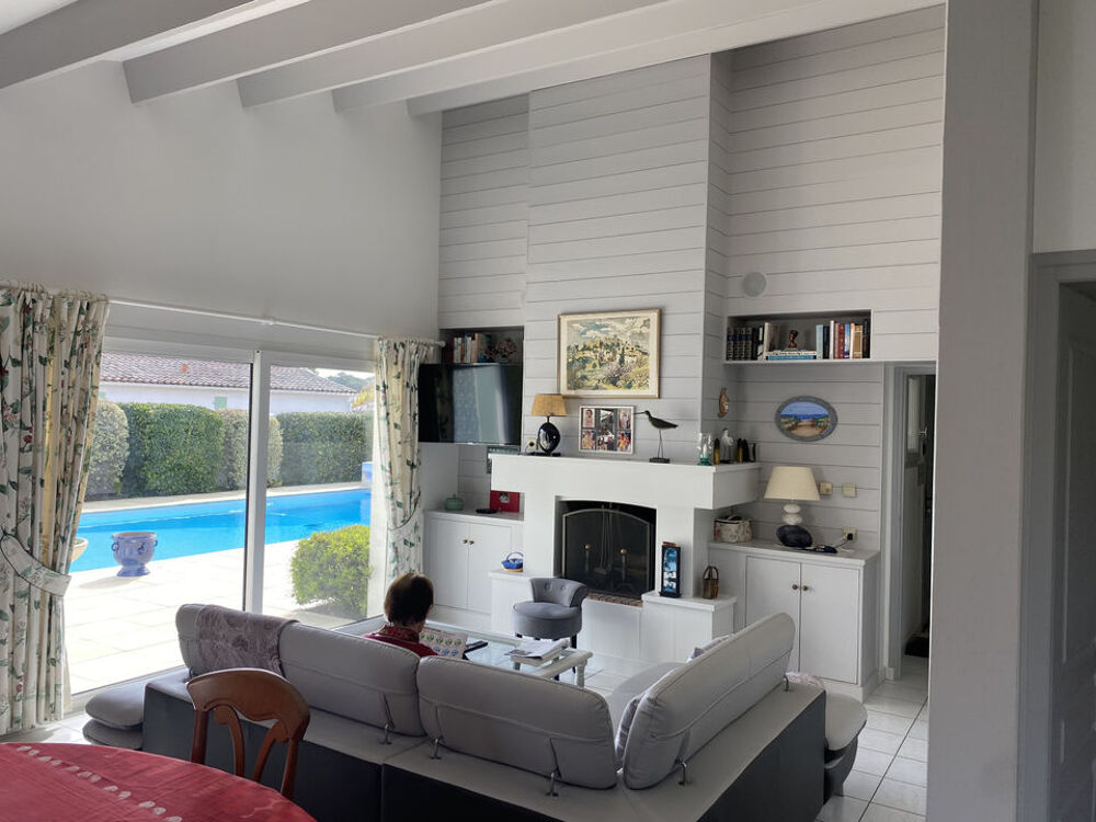 � vendre  Maison Le Bois-Plage-en-R� (17580)