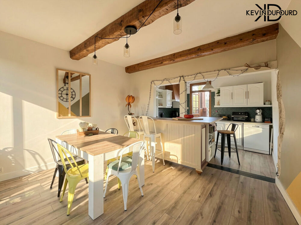 Maison de village de 90 m² avec jardin et caves à LABEGUDE