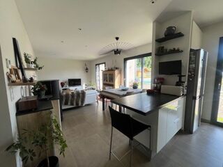  Maison � vendre 9 pi�ces 254 m�