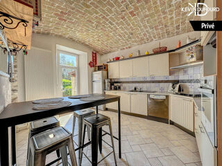  Maison � vendre 15 + pi�ces 1000 m�