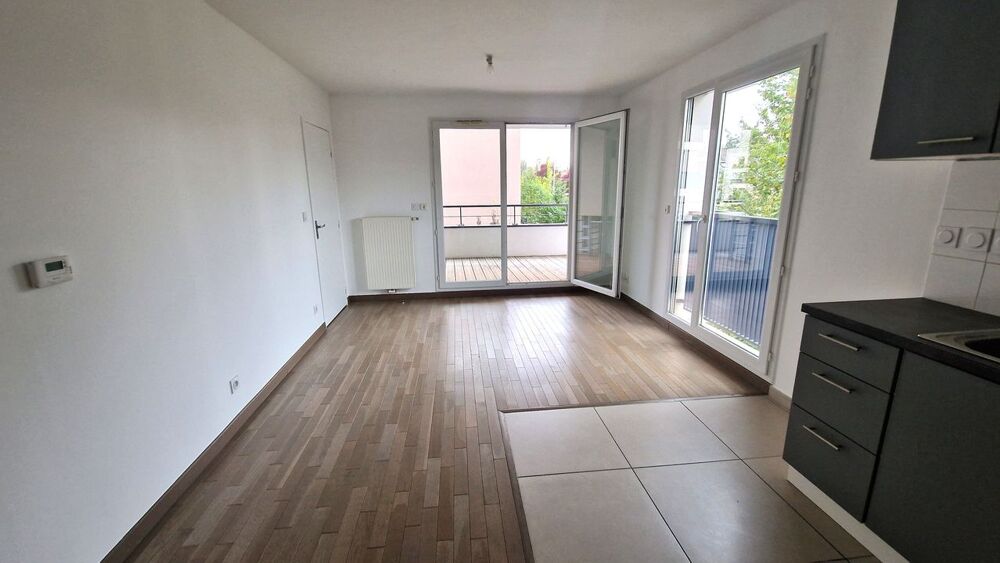 SUPERBE T2 ECULLY AVEC BALCON ET PARKING SOUS-SOL